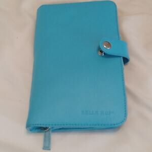 BELLE HOP Women's turquoise travel Jewelry zippered Holder. Leather